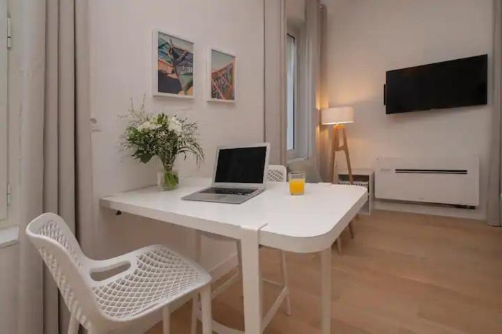 Design Suite Vieux Port Appartement Tout Equipe Climatise Марсель Экстерьер фото